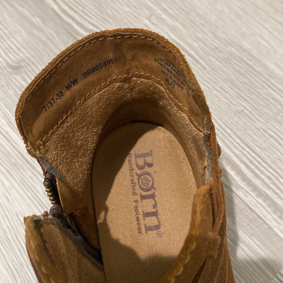 BORN boots - Picture 4 of 6